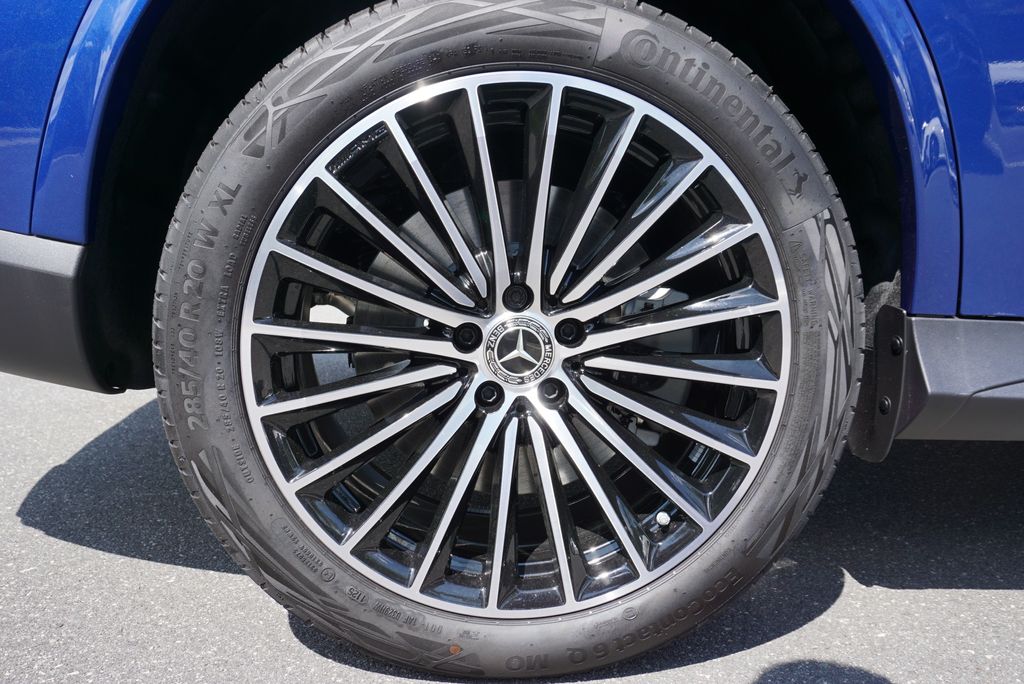 Thumbnail: 2025 Mercedes-Benz GLC - 18