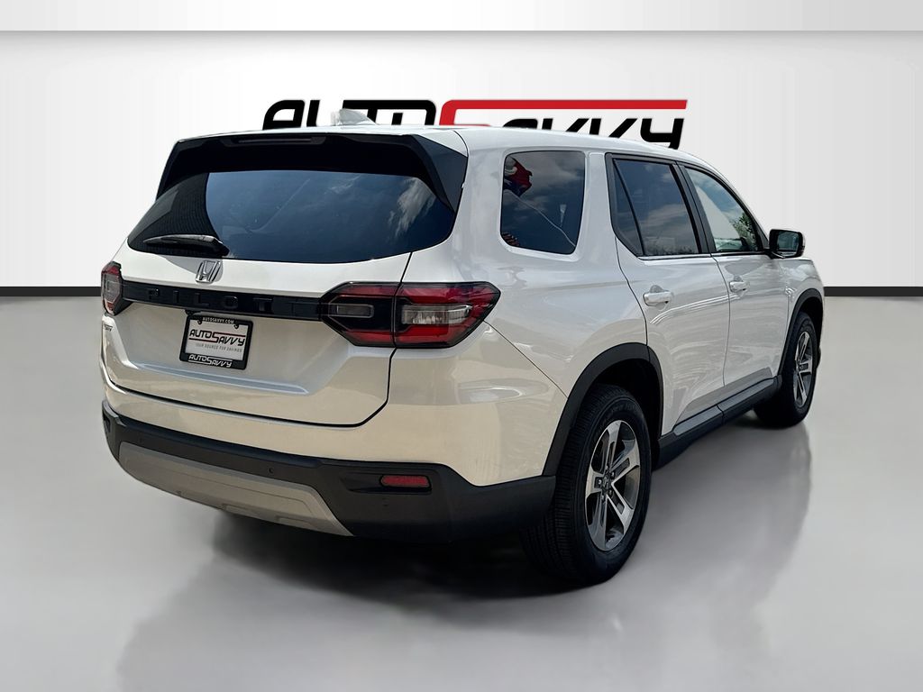 Used 2024 White Honda EX-L image 7