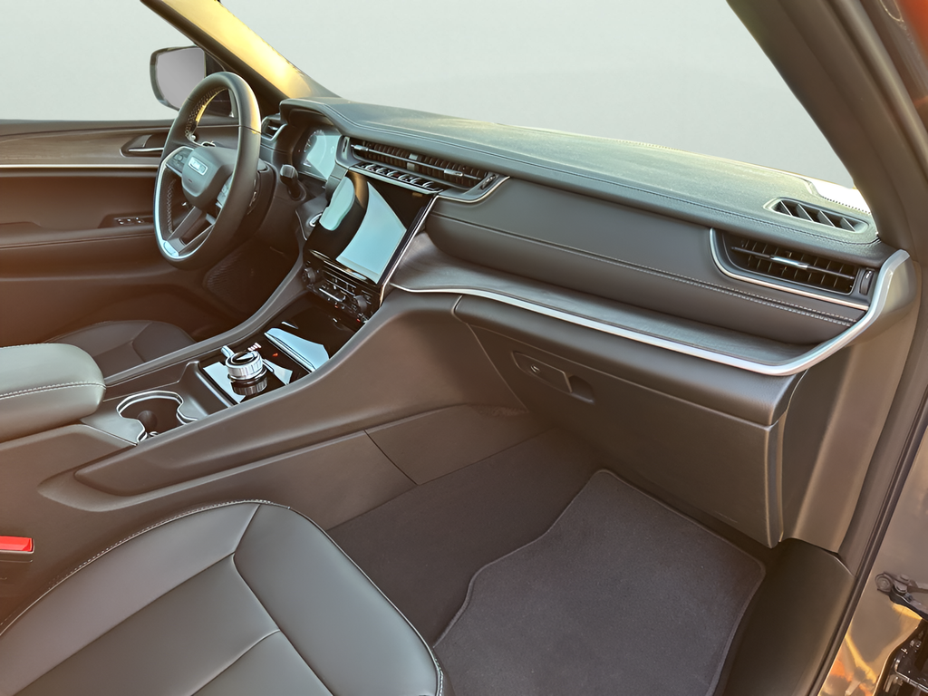 New Car 2025 Jeep Grand Cherokee  Limited For Sale Under $60,000 In Austin, Texas