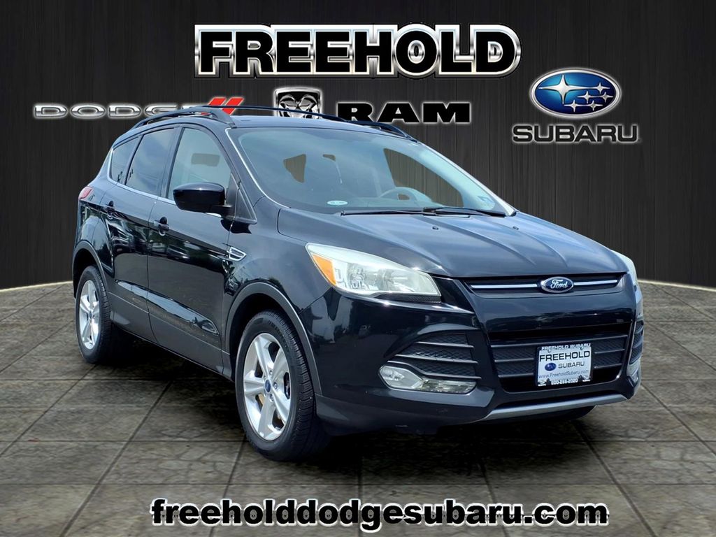 used 2013 Ford Escape car, priced at $11,900