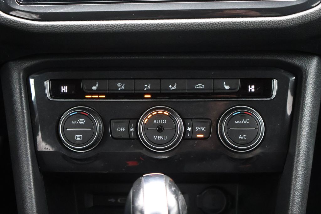 2021 Volkswagen Tiguan 2.0T 17