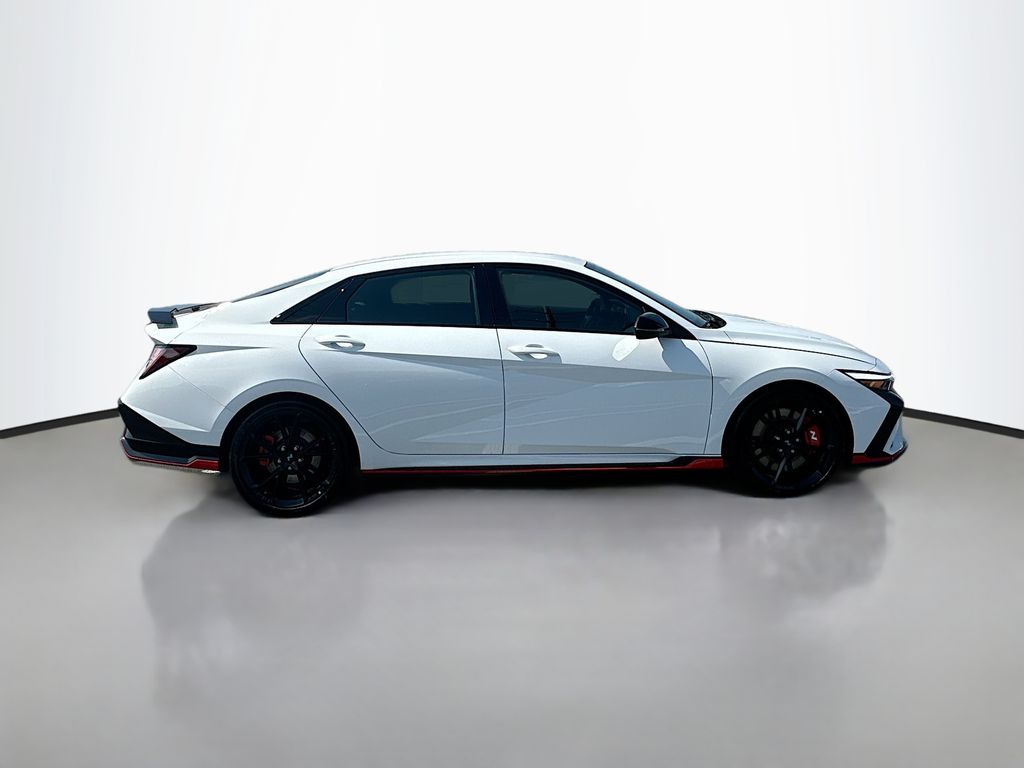 Thumbnail: 2025 Hyundai Elantra - 4