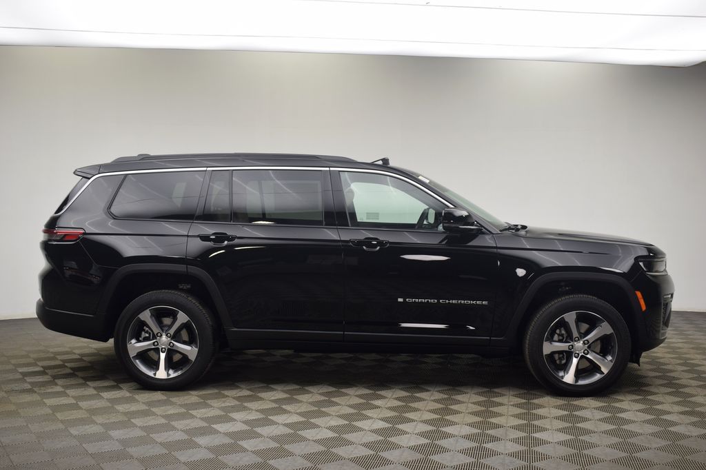 new 2026 Jeep Grand Cherokee L car, priced at $53,827