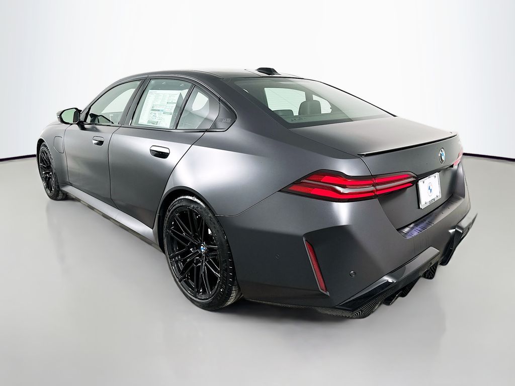 Thumbnail: 2026 BMW M5 - 7