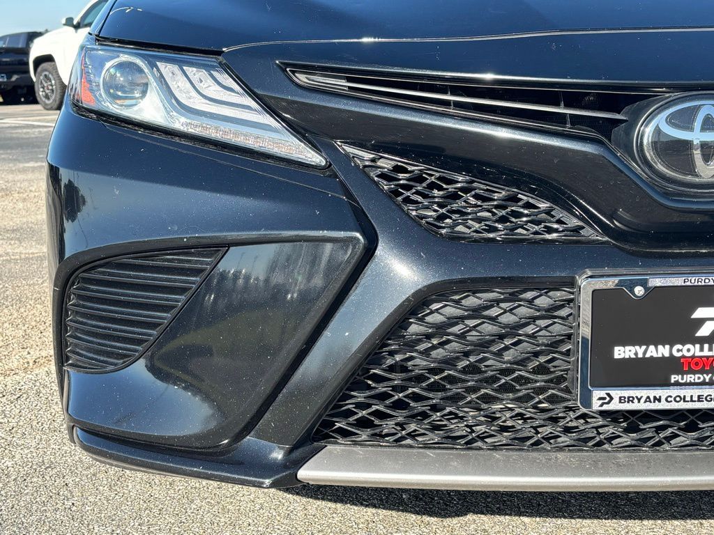 2019 Toyota Camry XSE photo