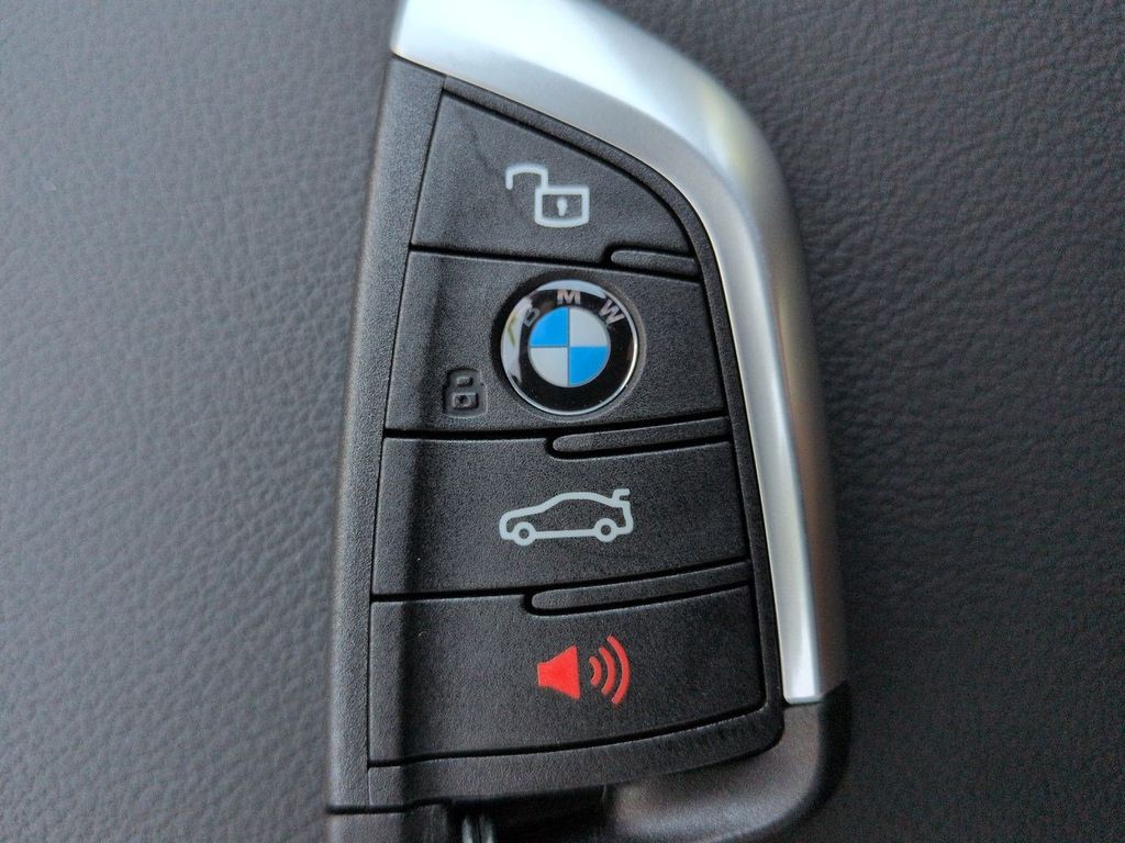 New 2026 Gray BMW 330i image 29