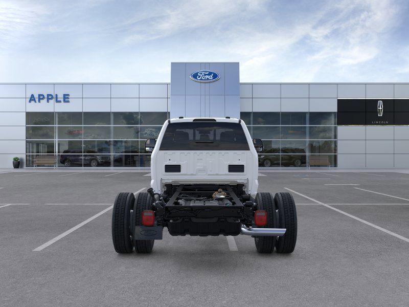 2026 Ford F-450 Chassis XL