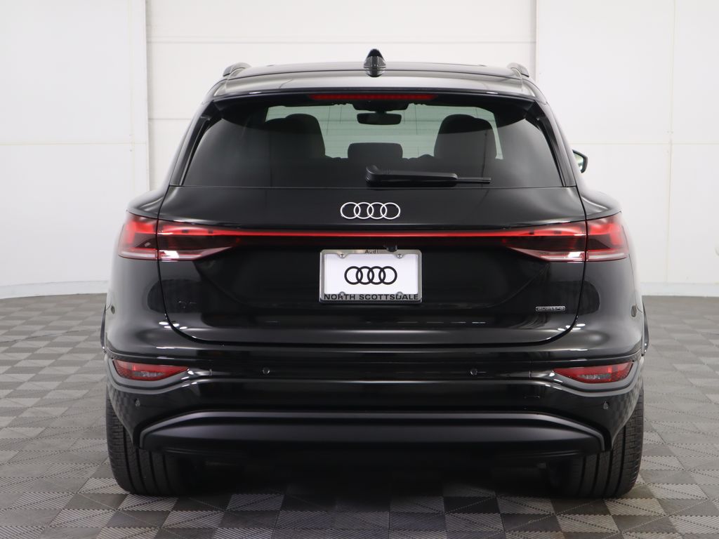 Thumbnail: 2025 Audi Q6 e-tron - 6