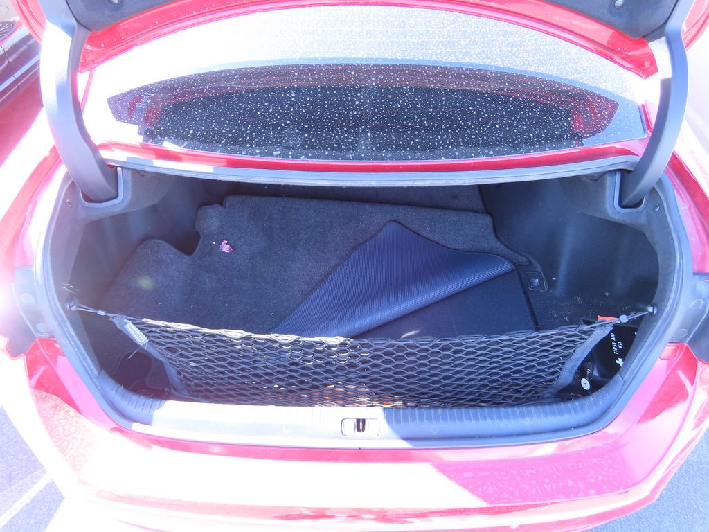 Thumbnail: 2017 Lexus RC - 12