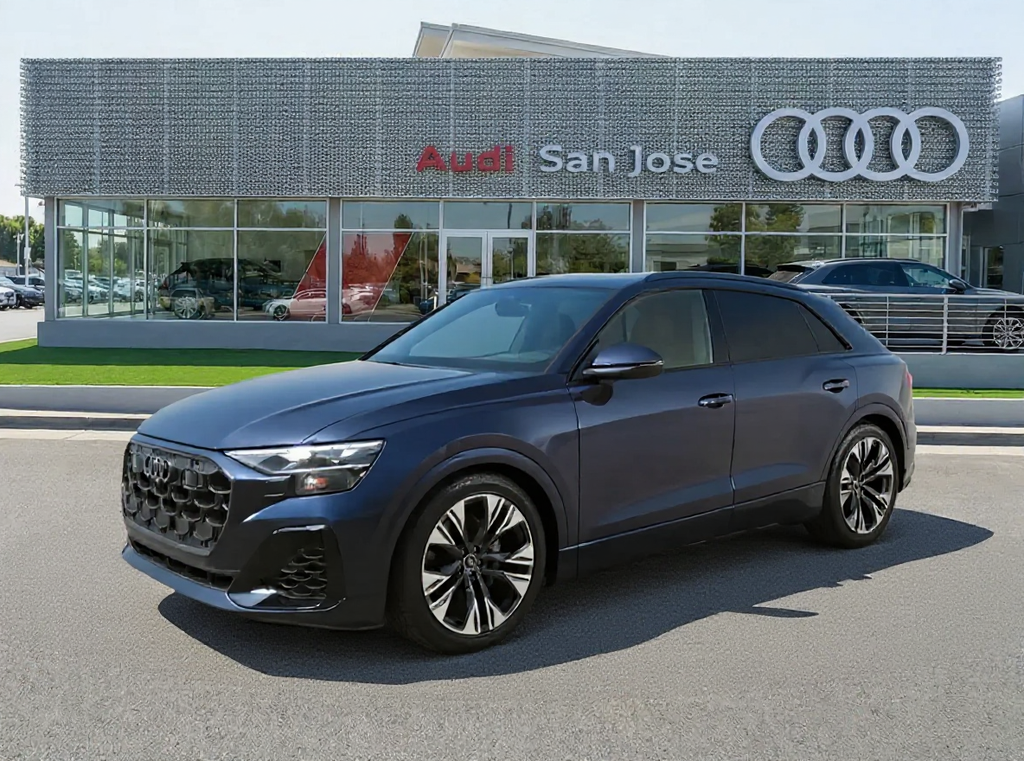 Thumbnail: 2026 Audi Q8 - 1