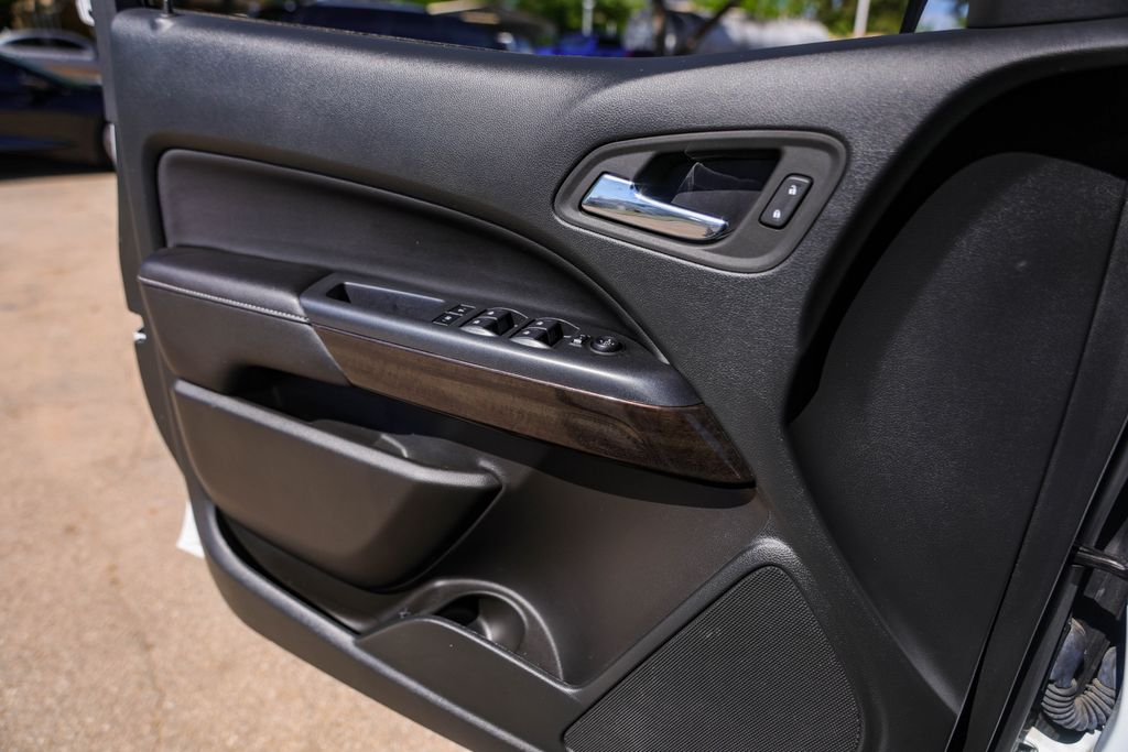 Used Car 2022 Gmc Canyon  Elevation For Sale Under $30,000 In Austin, Texas