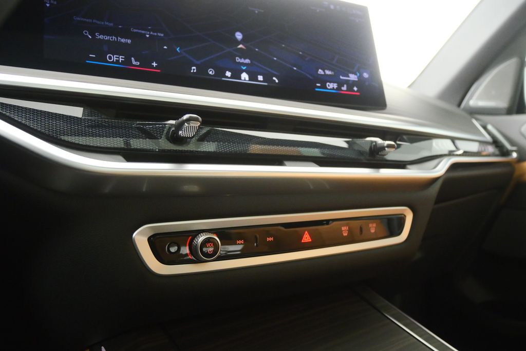 Thumbnail: 2025 BMW X5 - 27