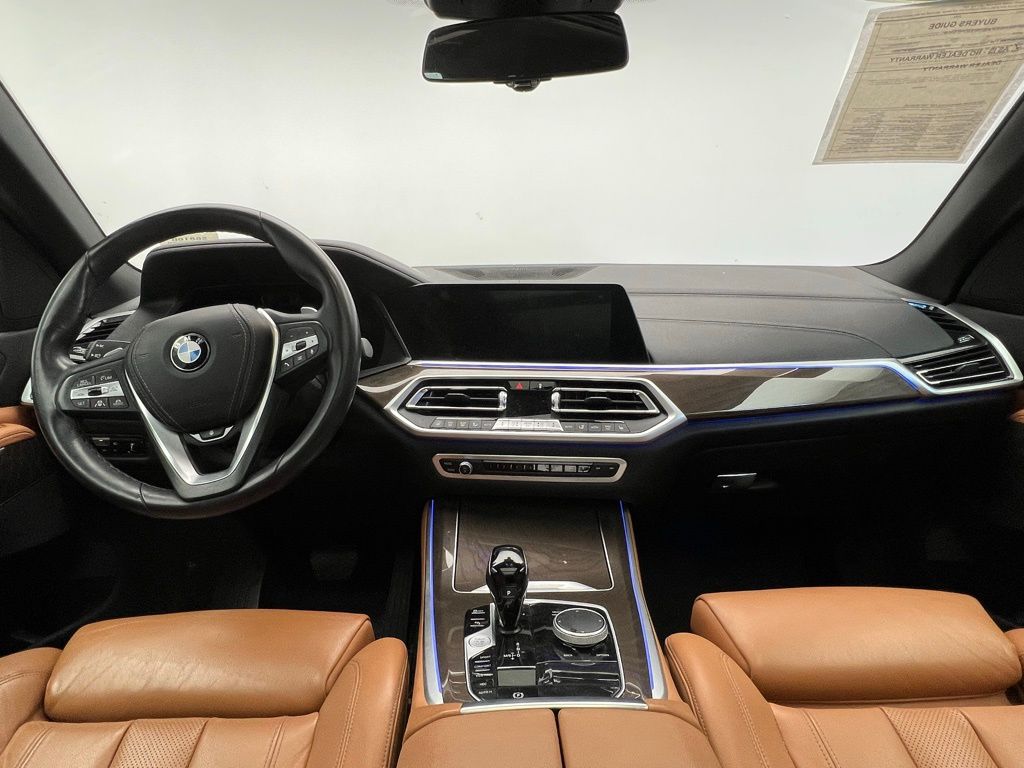 Thumbnail: 2022 BMW X5 - 10