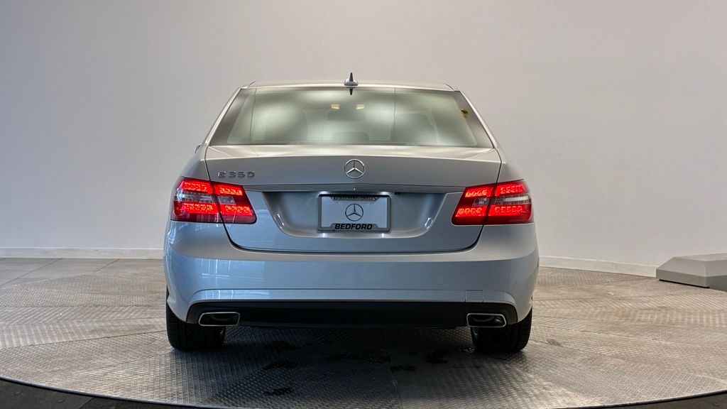 Thumbnail: 2012 Mercedes-Benz E-Class - 4
