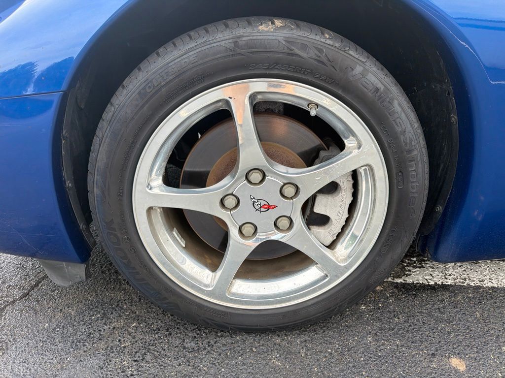 Thumbnail: 2002 Chevrolet Corvette - 10
