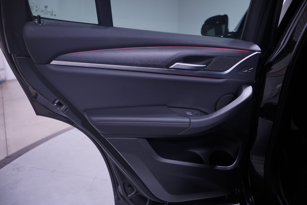 Thumbnail: 2023 BMW X3 - 15