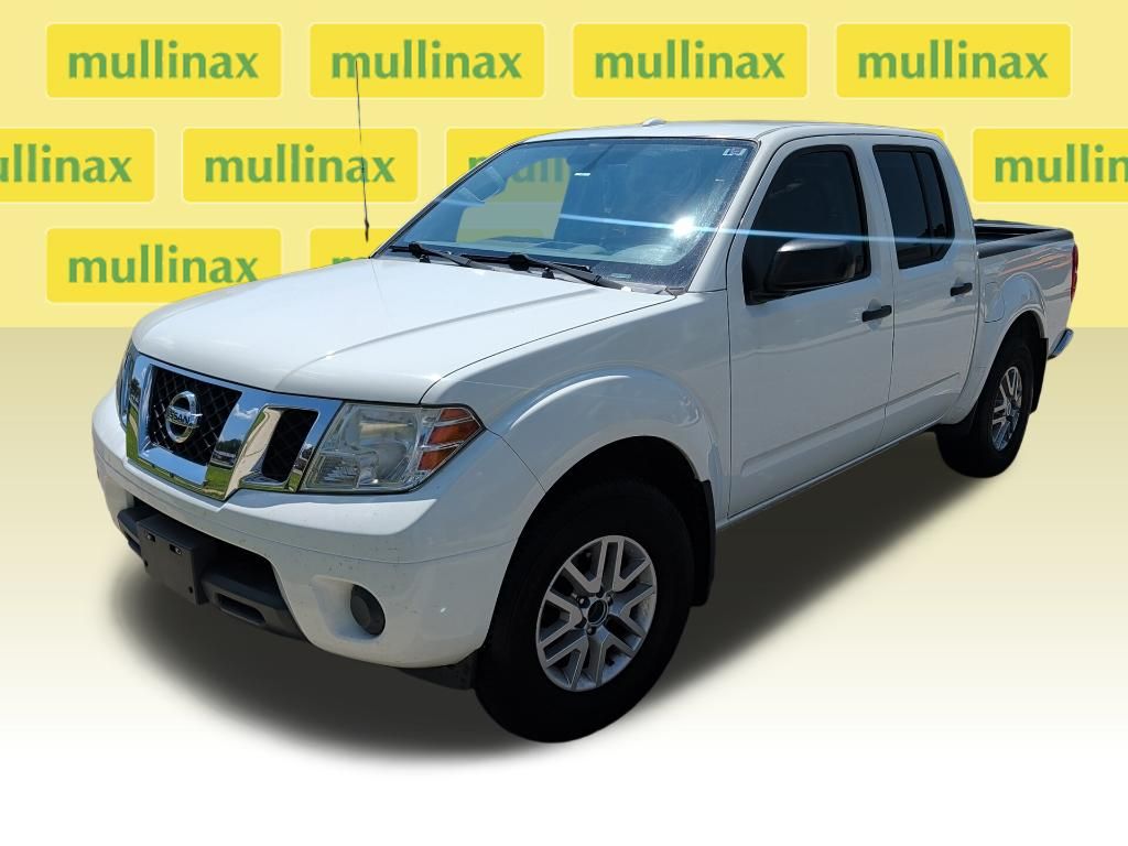 Used 2018 White Nissan SV image 2