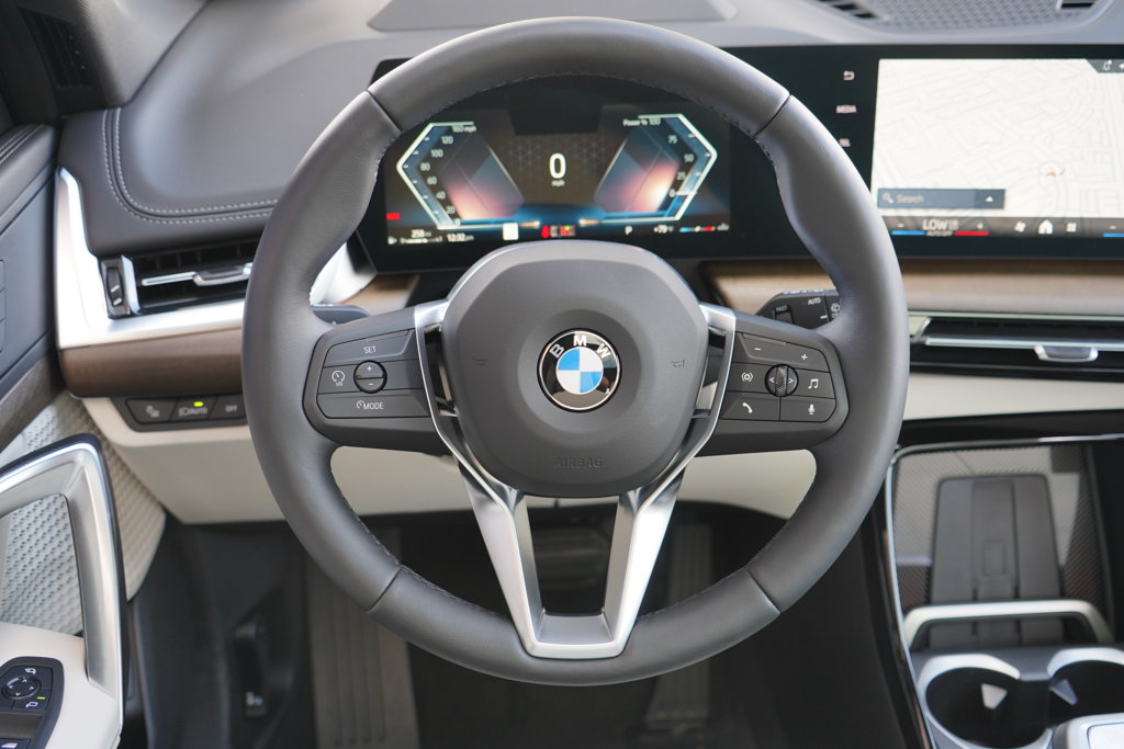 Thumbnail: 2027 BMW X1 - 21