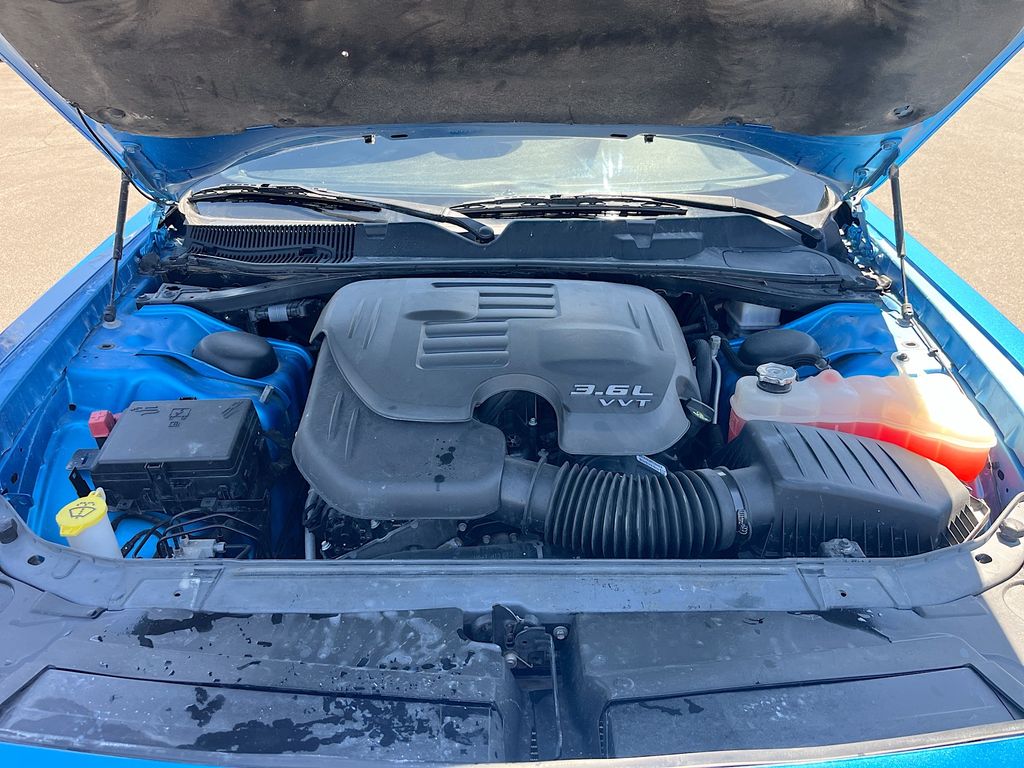 Used 2023 Blue Dodge SXT image 28