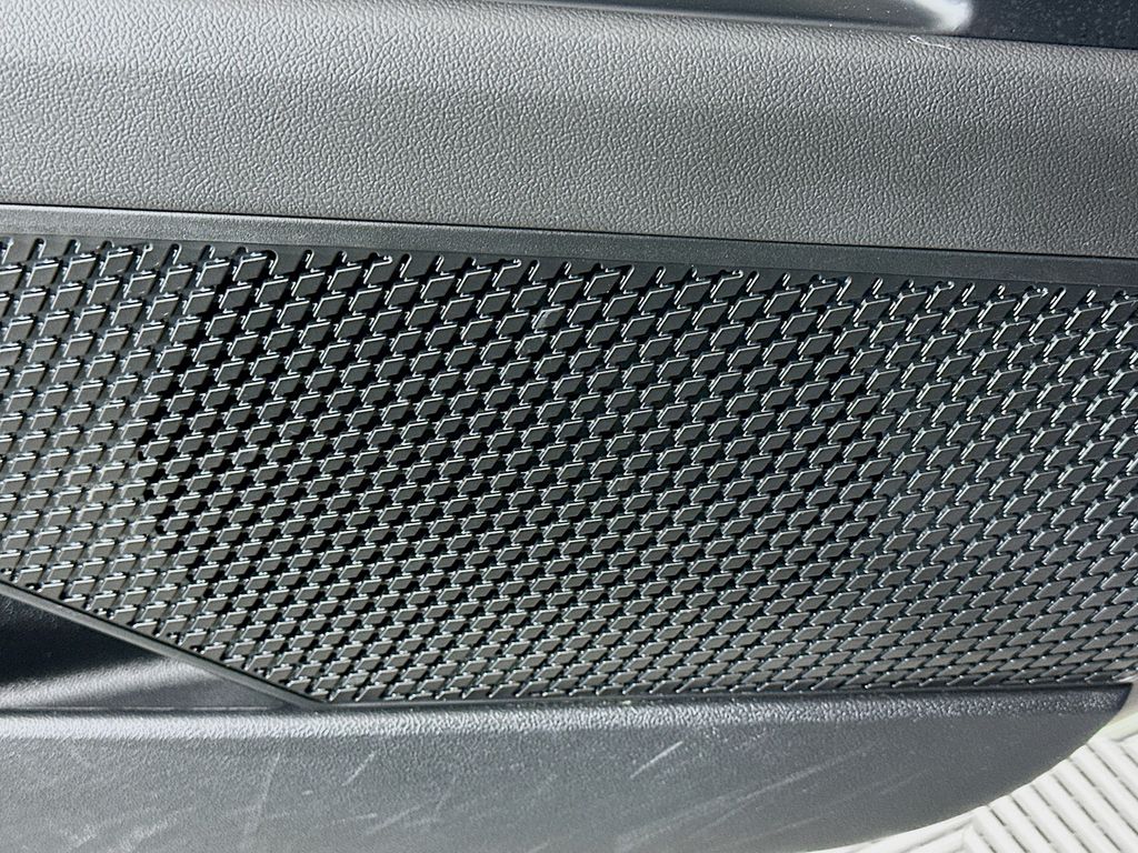 Thumbnail: 2024 Hyundai Elantra - 19