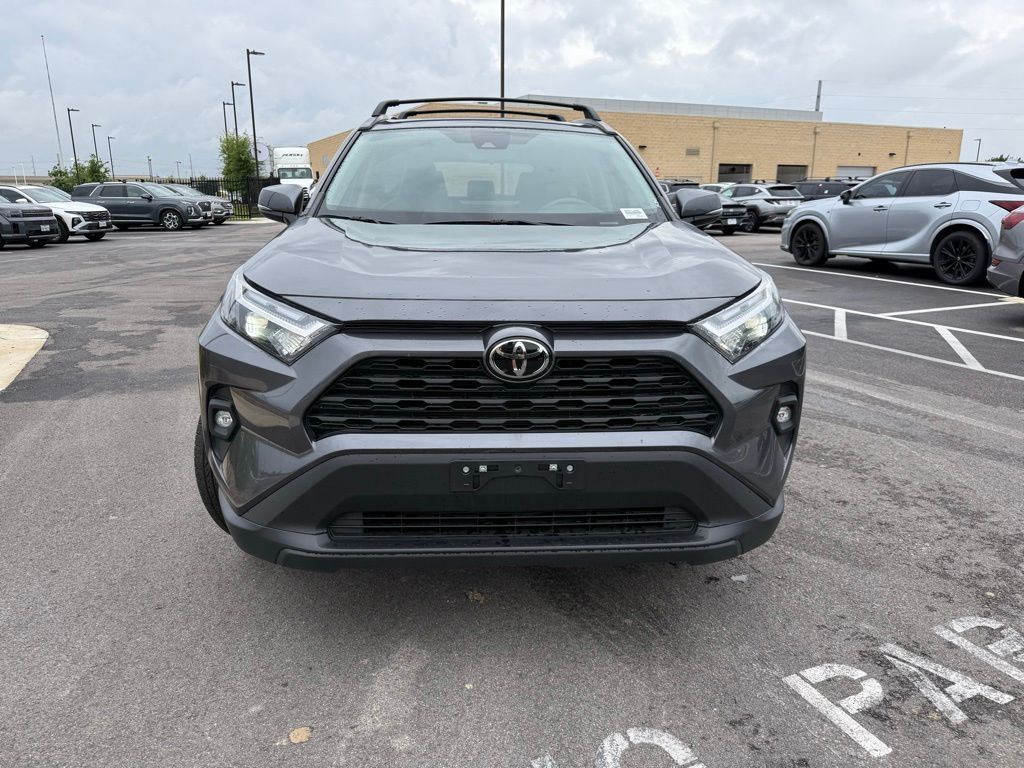 Thumbnail: 2025 Toyota RAV4 - 2