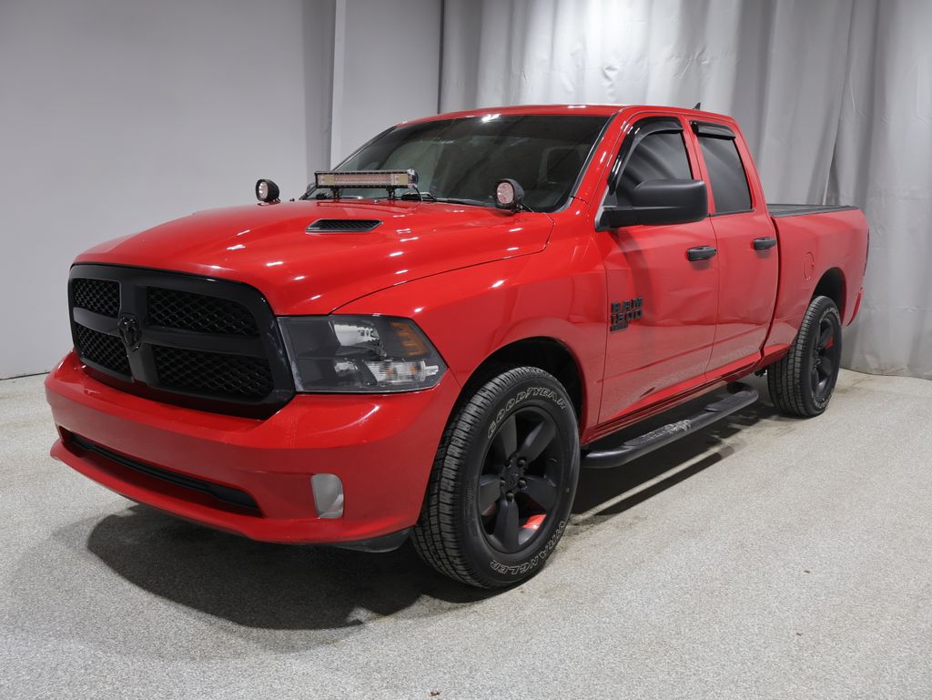 View vehicle photo 6
