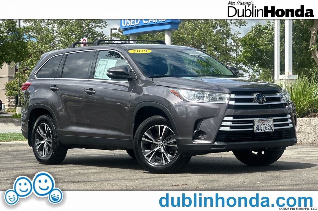 2019 Toyota Highlander LE AWD