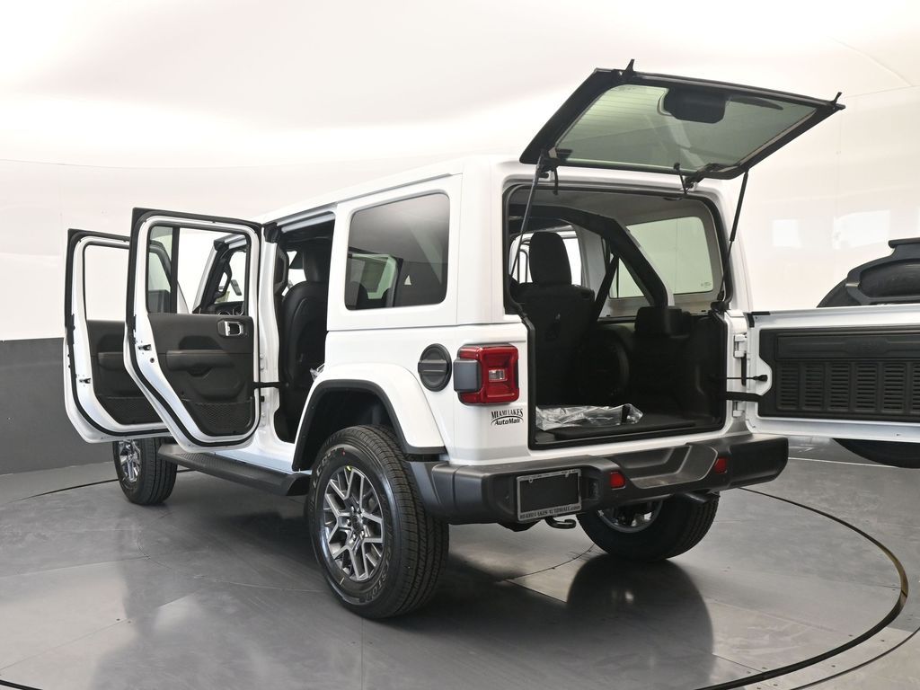New 2026 Bright White Clearcoat Jeep Sahara image 73