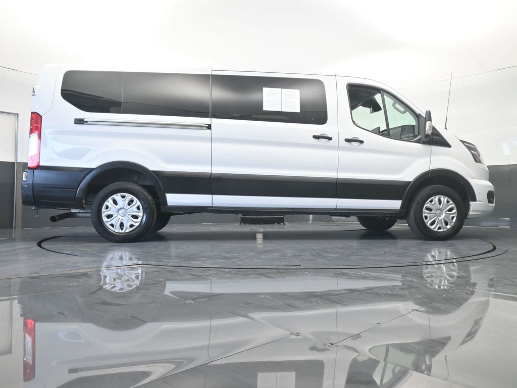 Used 2023 Oxford White Ford XLT image 56