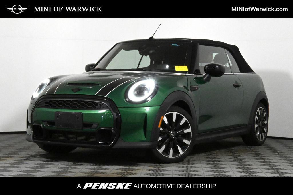 2022 MINI Cooper S -
                Warwick, RI