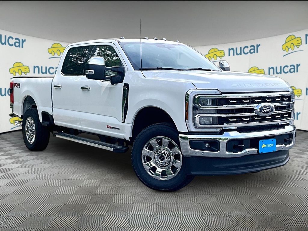2026 Ford F-250 Super Duty Lariat Crew Cab 4WD Pickup Truck Four-Wheel Drive Automatic