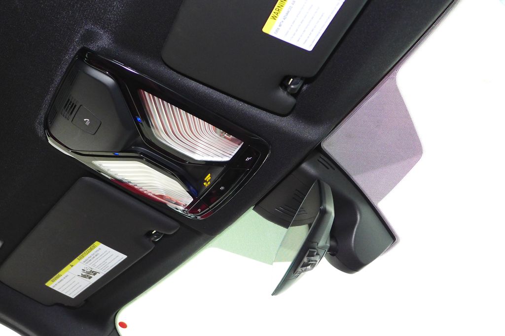 Thumbnail: 2023 BMW M4 - 18