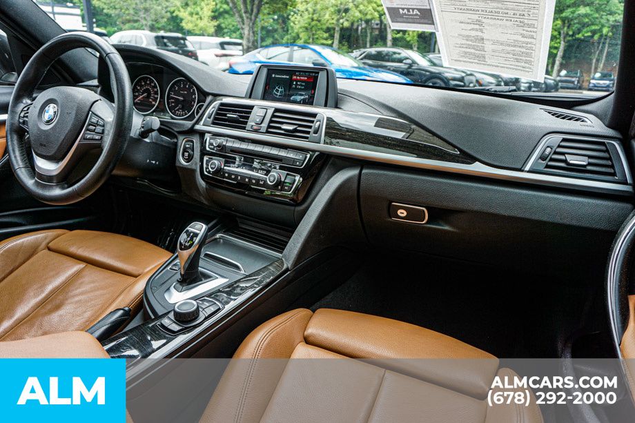 Used 2018 White BMW 330i image 24