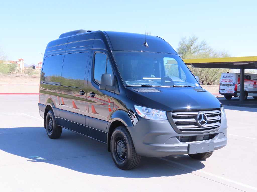 2025 Mercedes-Benz Sprinter 2500 3