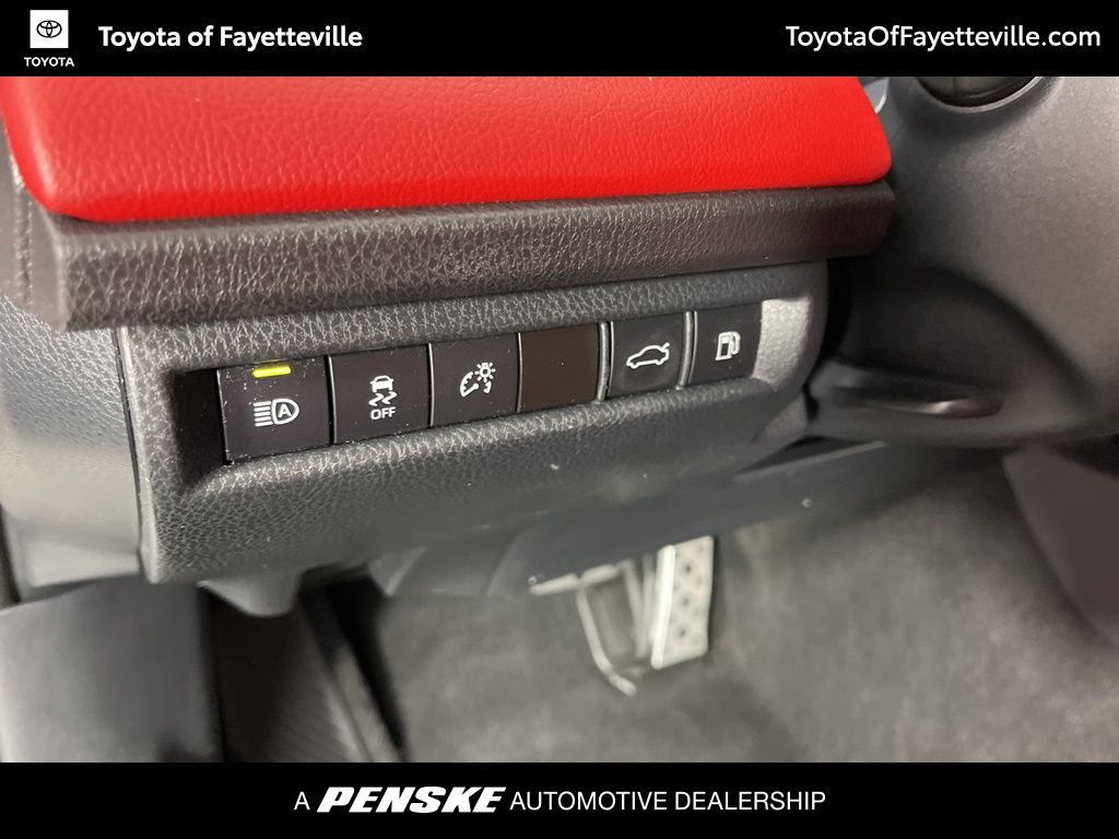 Thumbnail: 2025 Toyota Camry - 26