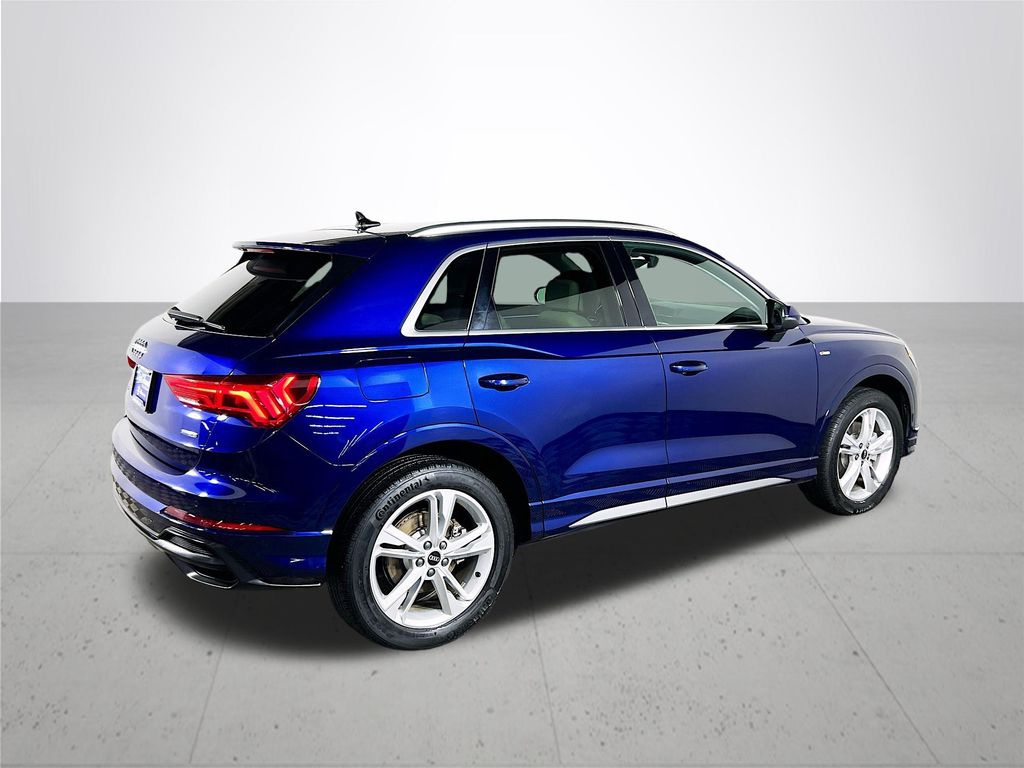 2022 Audi Q3 Premium Plus