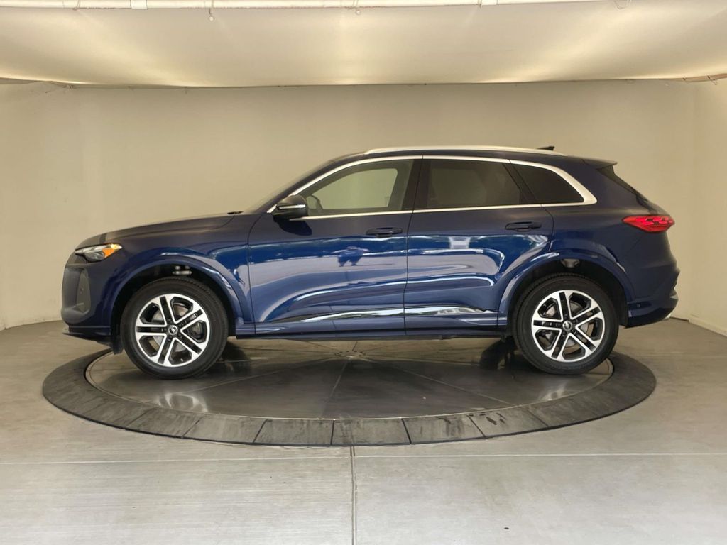 2025 Audi Q5 2.0T Premium - 1
