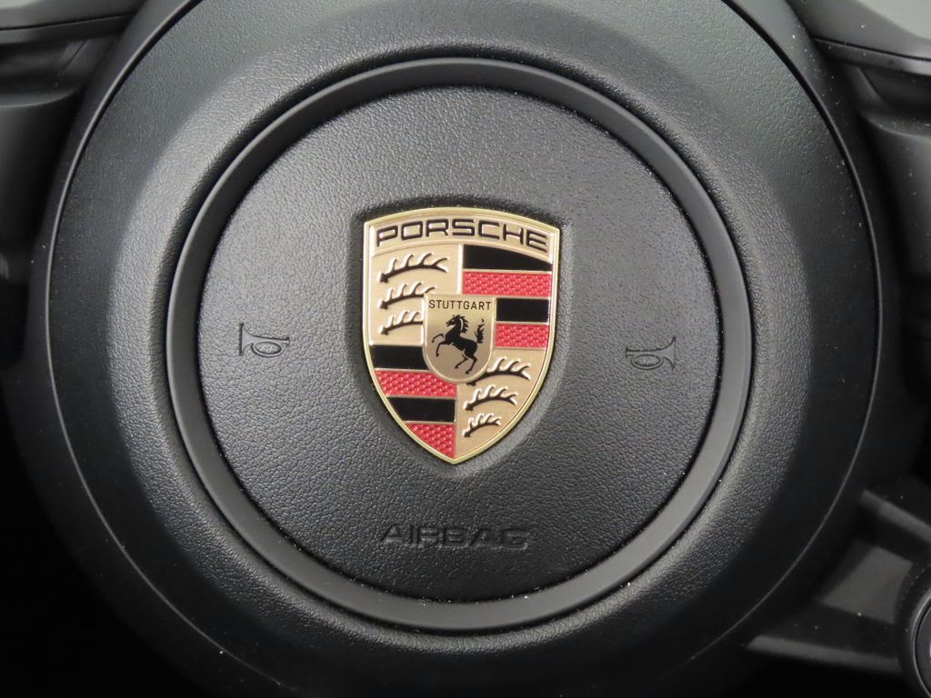 Thumbnail: 2024 Porsche Macan - 20