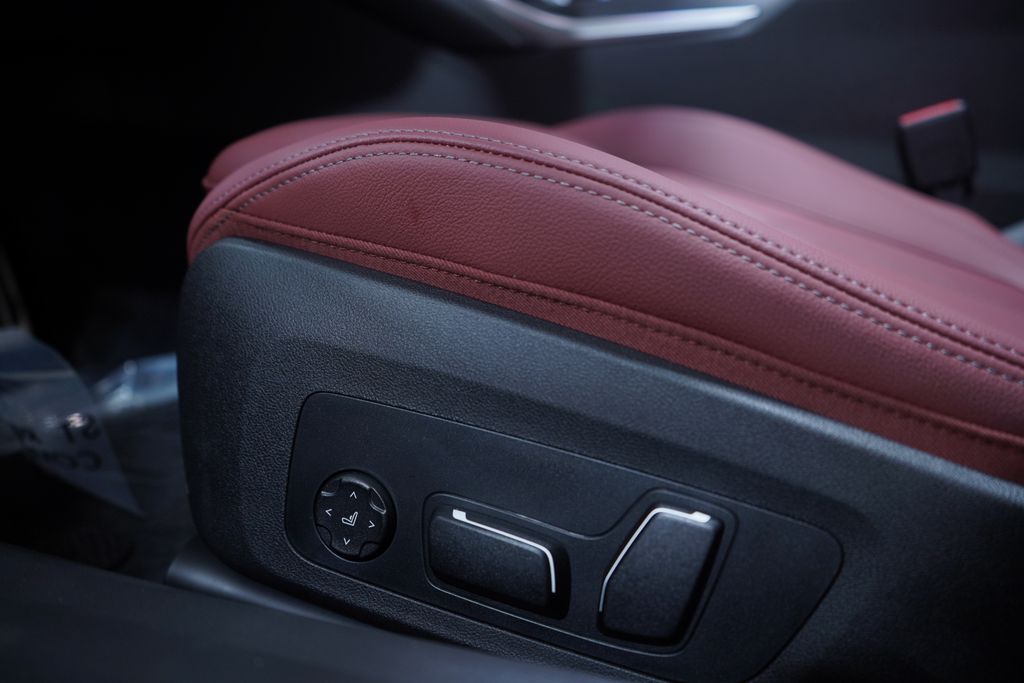 Thumbnail: 2026 BMW 4 Series - 15