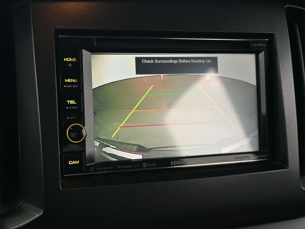 Used 2021 Onyx Black GMC Elevation Standard image 18