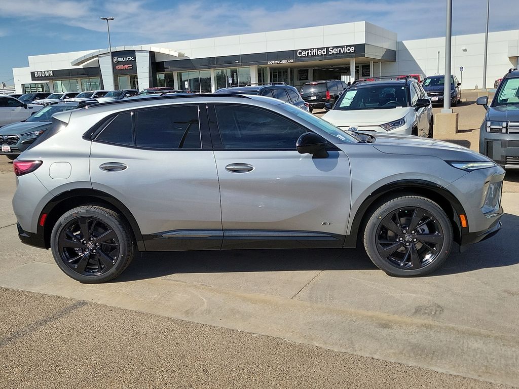 2026 Buick Envision Sport Touring - 11
