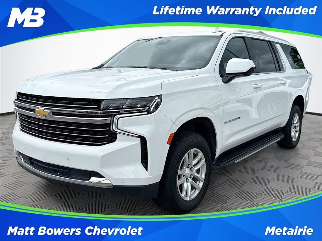Summit White 2024 Chevrolet Suburban SUV / Crossover 4X2