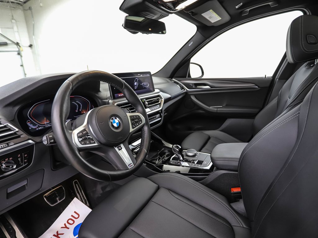 Thumbnail: 2023 BMW X3 - 10