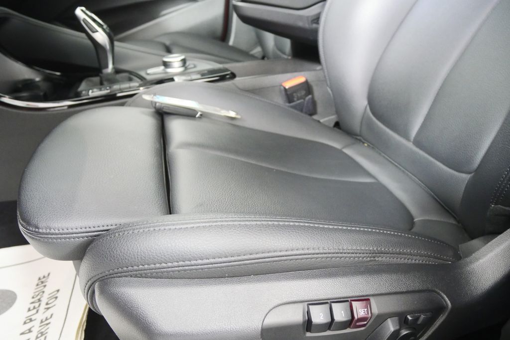 Thumbnail: 2023 BMW X2 - 9