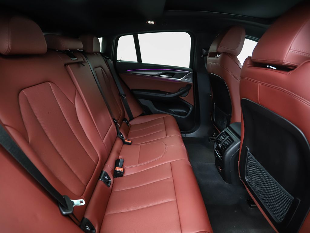 Thumbnail: 2023 BMW X4 - 27