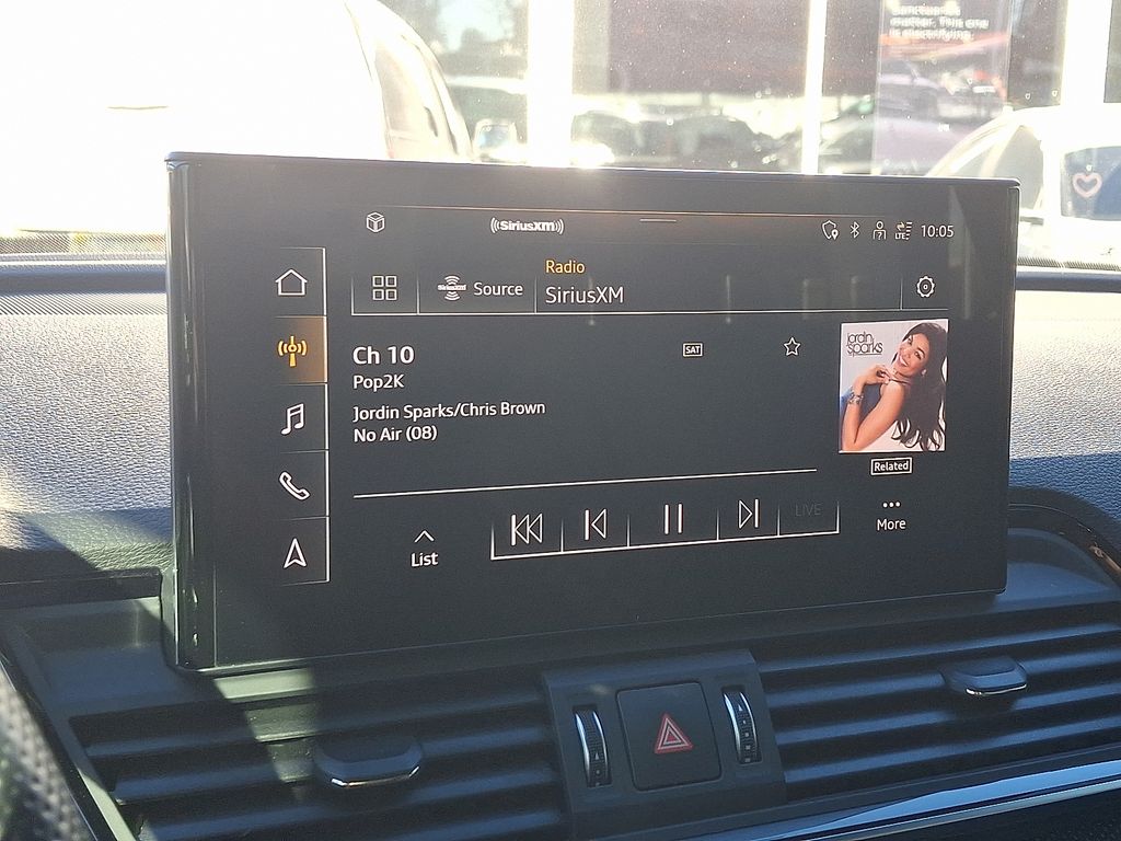 Thumbnail: 2022 Audi SQ5 - 17