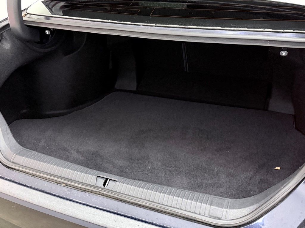 Thumbnail: 2021 Toyota Avalon - 25