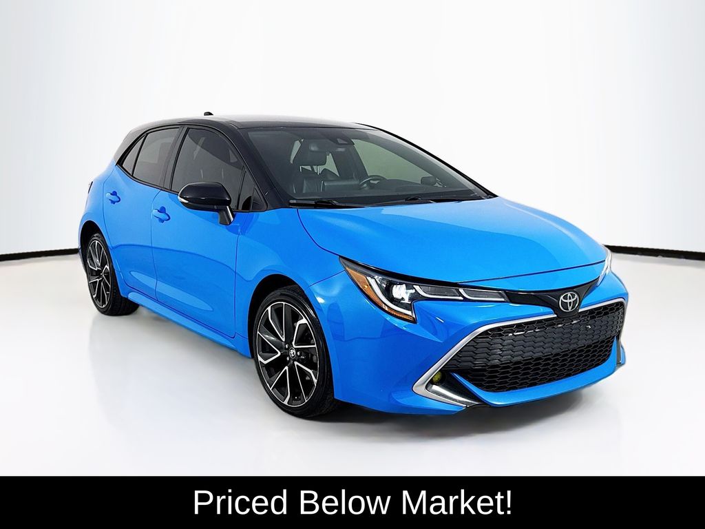 2021 Toyota Corolla Hatchback XSE FWD