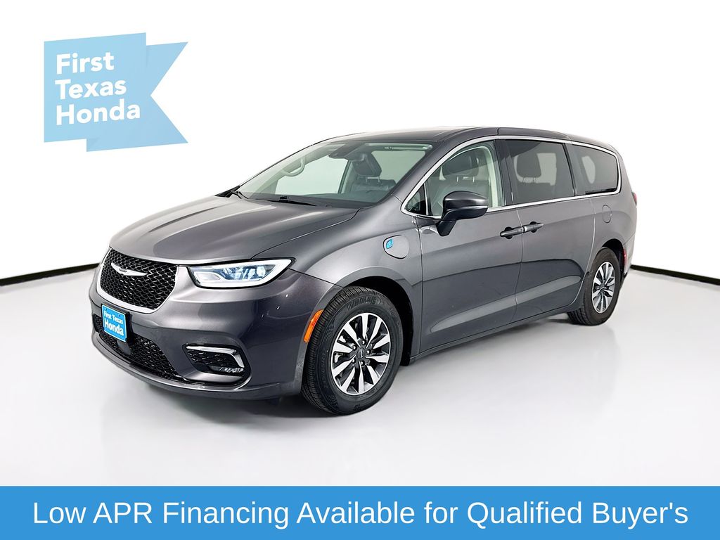 Used Car 2023 Chrysler Pacifica Hybrid  Touring L For Sale Under $20,000 In Austin, Texas