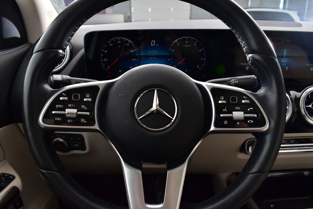 2022 Mercedes-Benz GLA 250 4MATIC 15